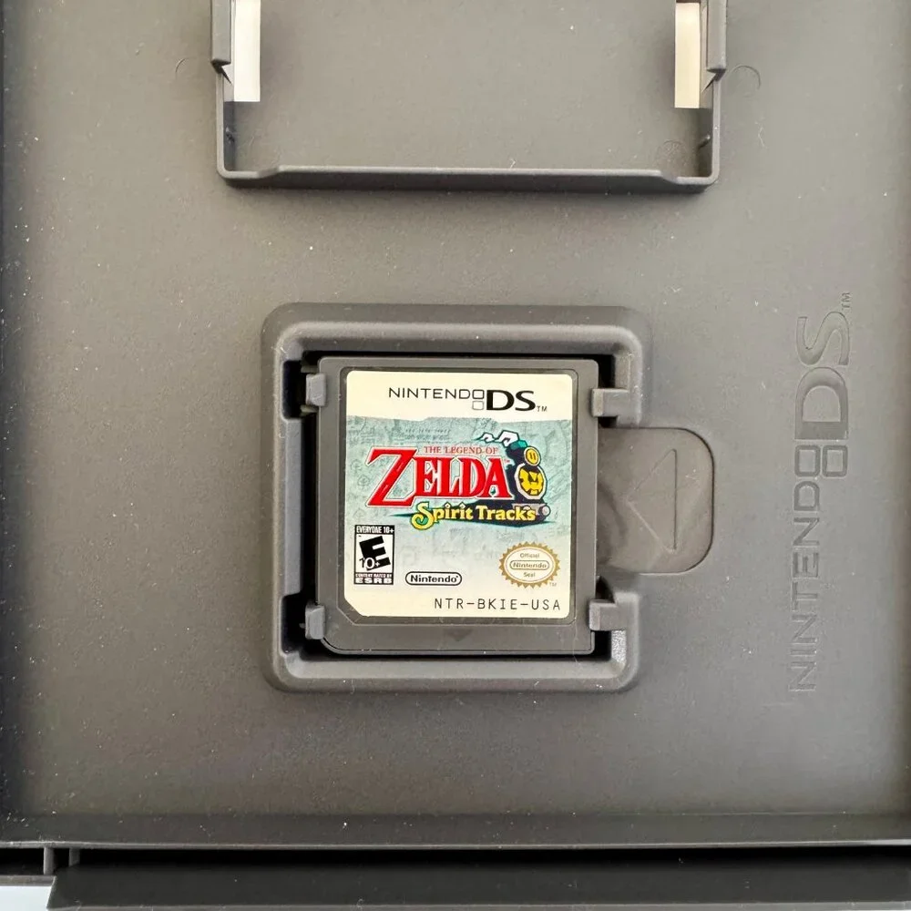 NINTENDO DS The Legend of Zelda Spirit Tracks Authentic CIB - Tested/Working